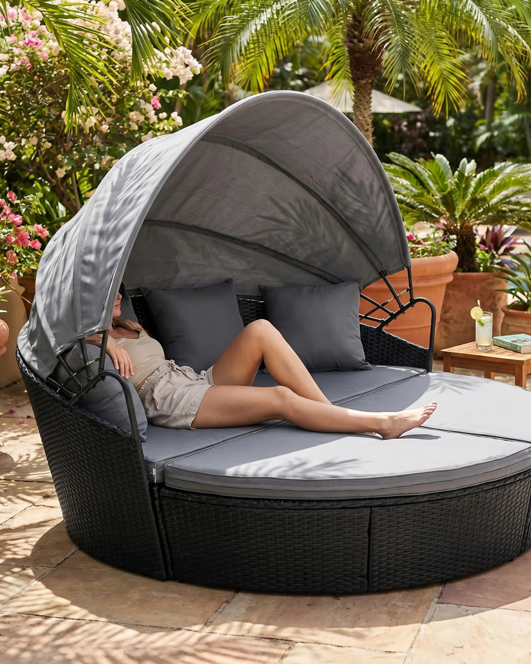 Black rattan daybed with canopy