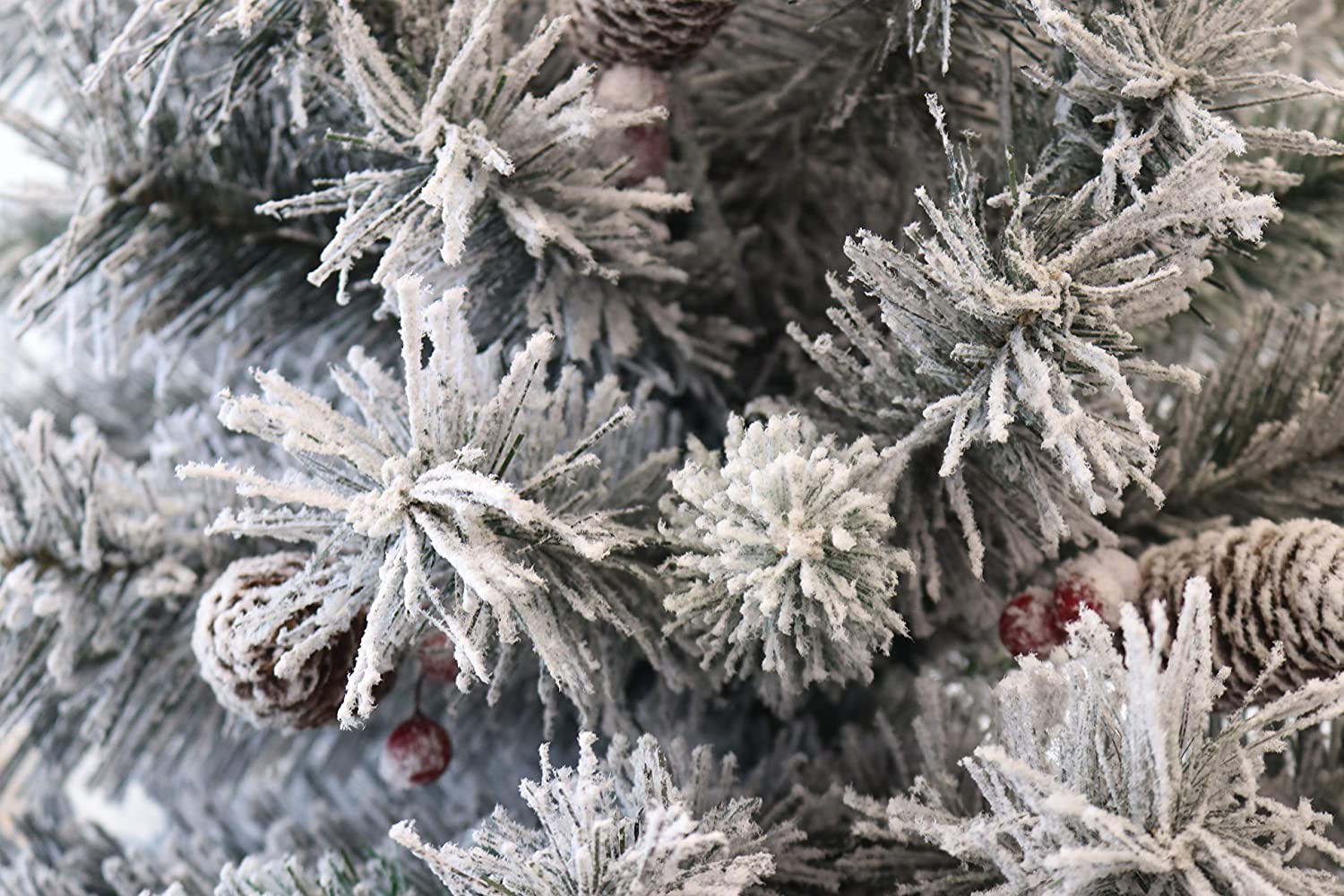 EVRE 8ft Snow Effect Pine and Berries Christmas Tree close up of detailed fir tips and snow dusting