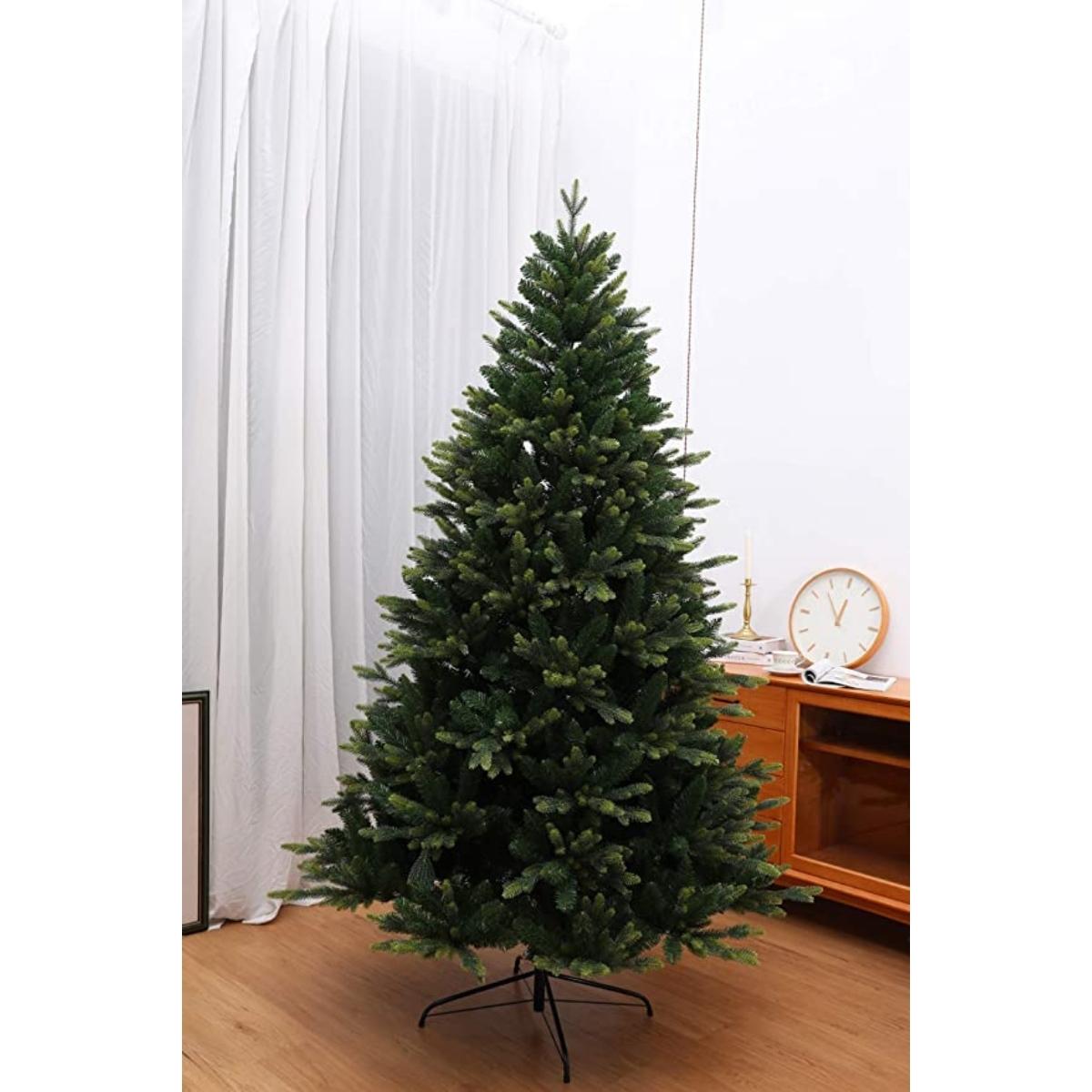 Evre Spruce 4Ft Christmas Tree in Living Room